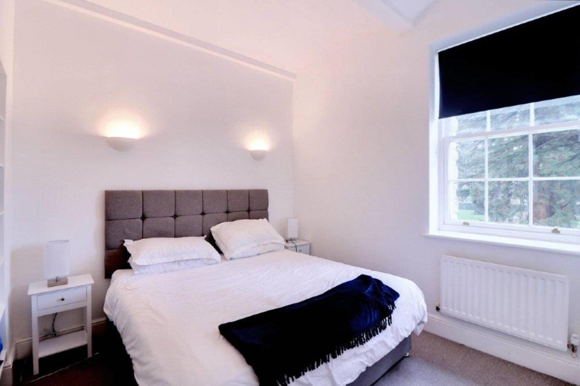 St Andrews Apartments Maidstone Eksteriør bilde