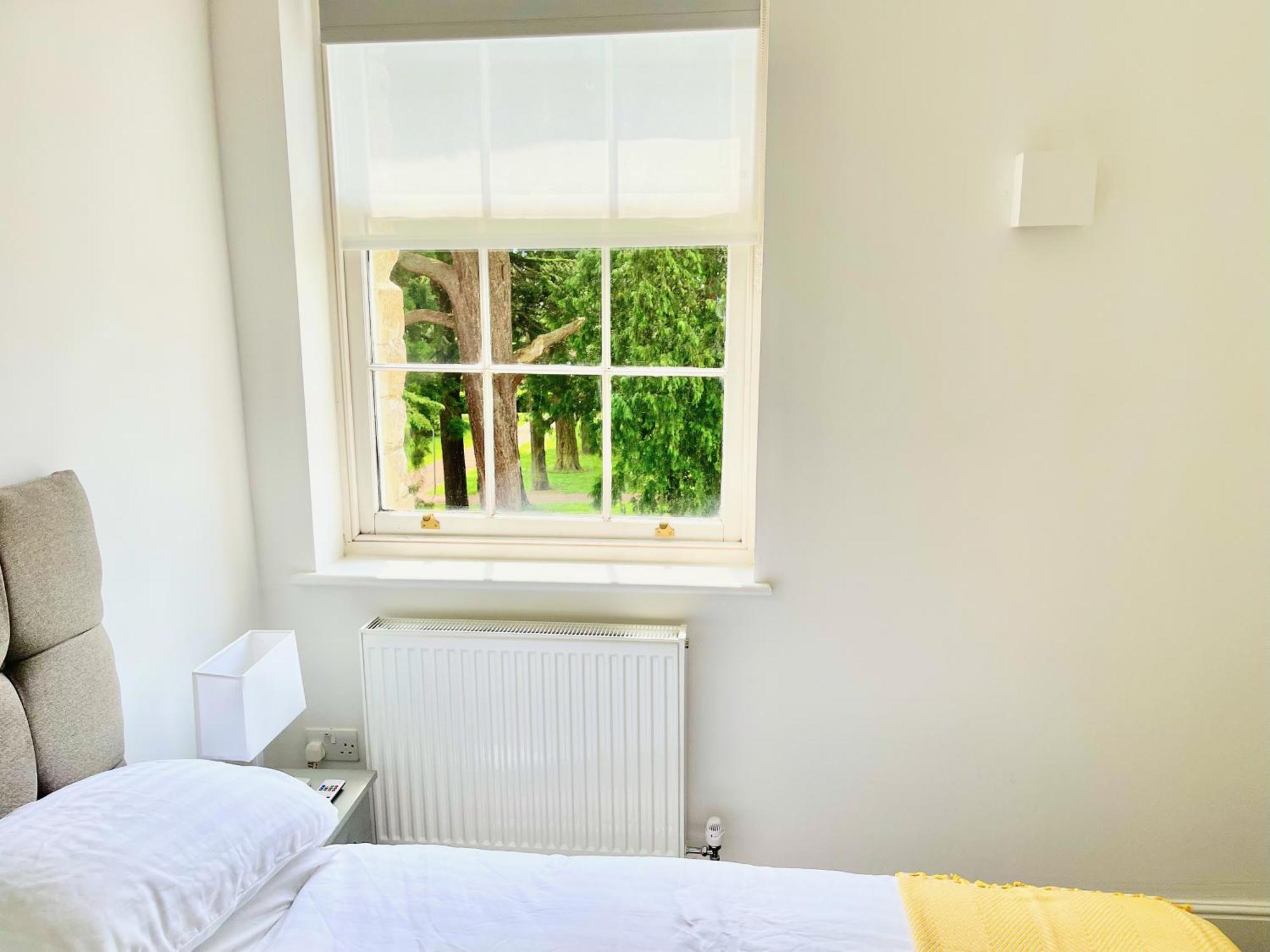 St Andrews Apartments Maidstone Eksteriør bilde