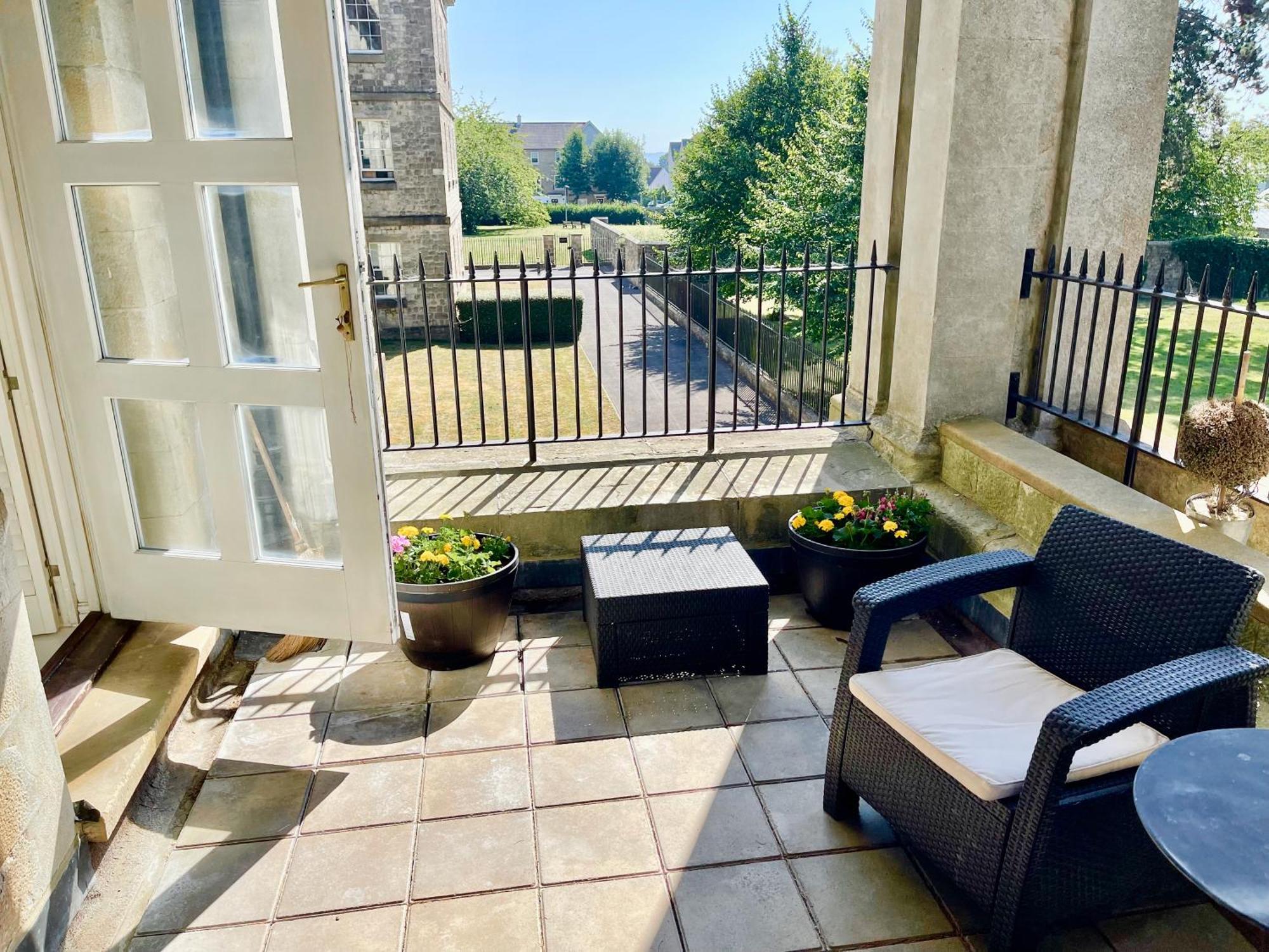 St Andrews Apartments Maidstone Eksteriør bilde